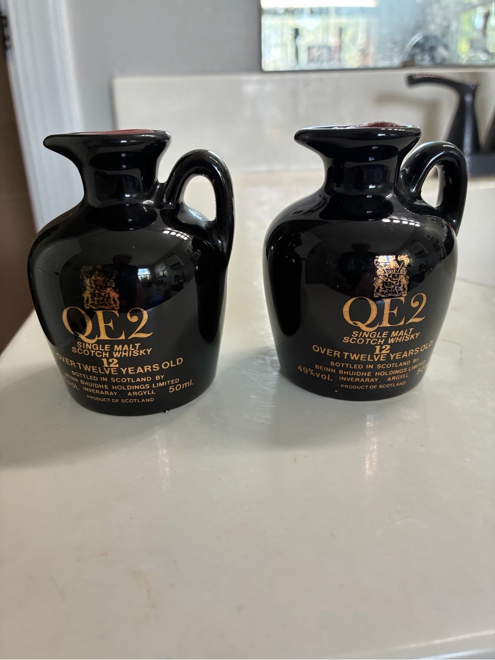 2 vintage QE2 Single Malt Scotch Whisky >12 Yrs Old mini ceramic sealed decanter